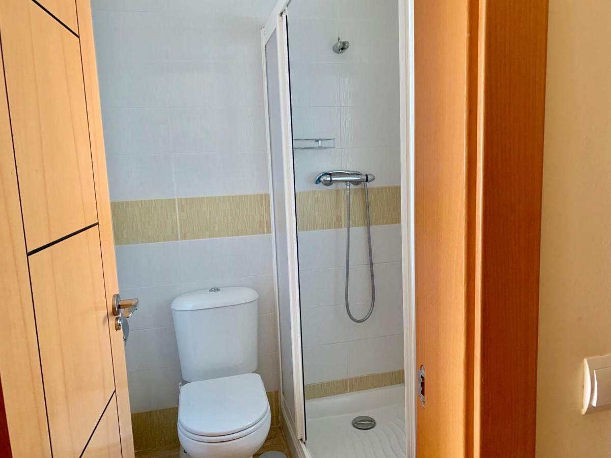 Апартаменты Apartament Aguamarina On The Beach Front Михас-Коста Экстерьер фото