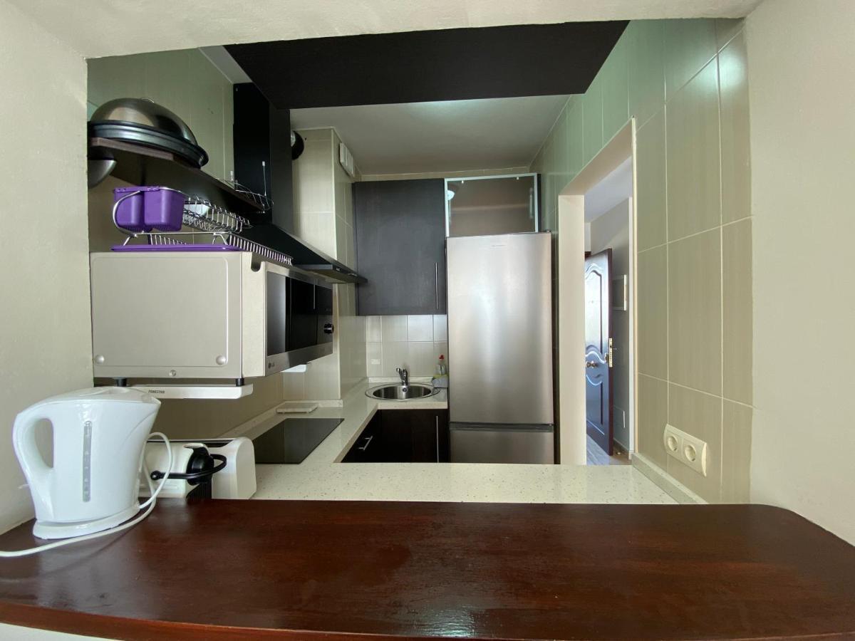 Апартаменты Apartament Aguamarina On The Beach Front Михас-Коста Экстерьер фото