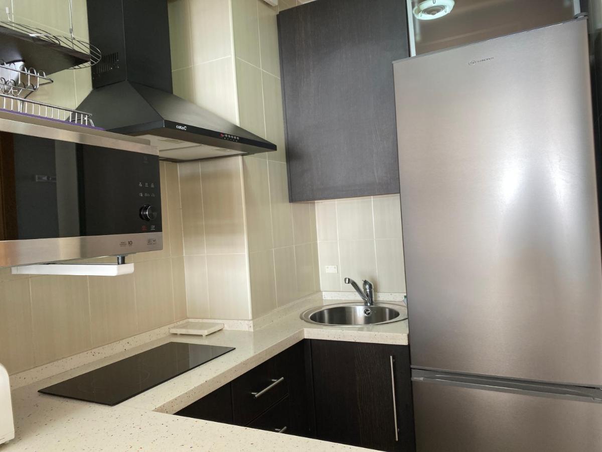 Апартаменты Apartament Aguamarina On The Beach Front Михас-Коста Экстерьер фото